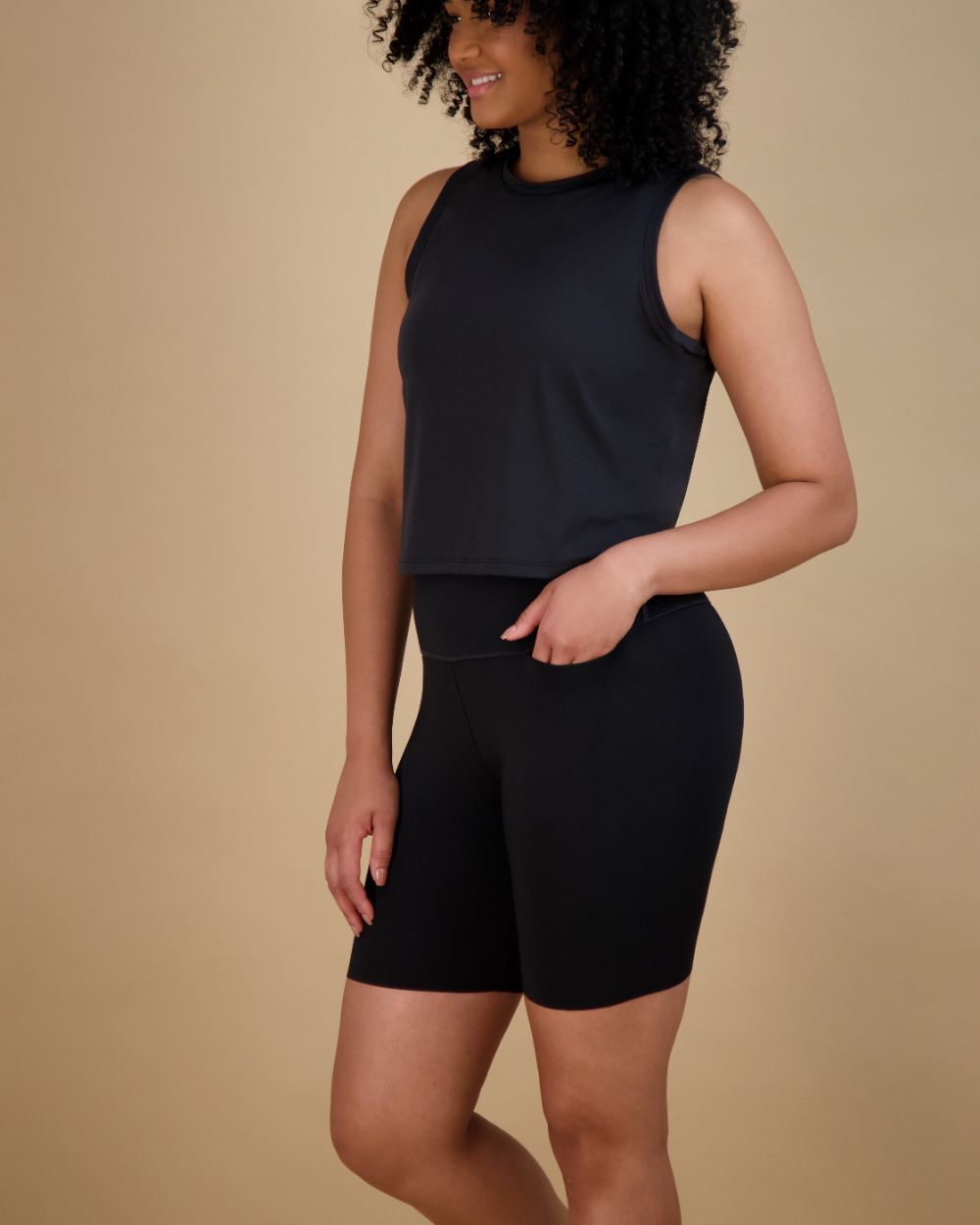 Empower Super Smoothing Short with Pocket